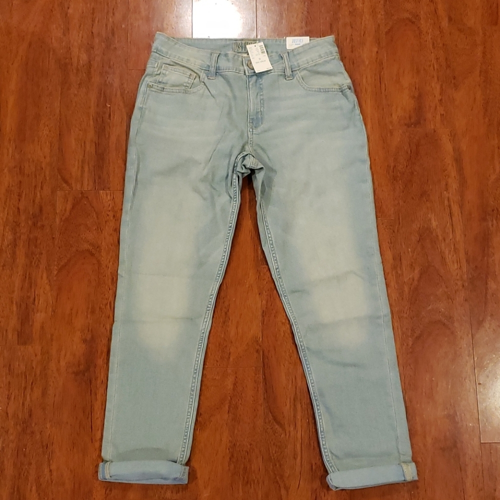 BNWT Justice relaxed fit blue jeans